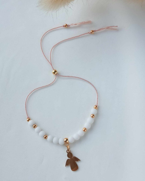 Bransoletka dla Chrzestnej z Białego Jadeitu z aniołkiem